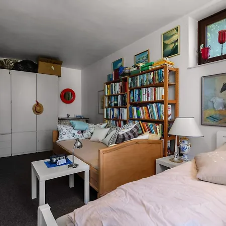 Flat In Next To The Town Centre